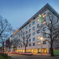Holiday Inn Express Berlin City Centre, an IHG Hotel: Berlin'de bir otel