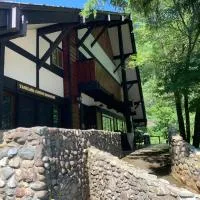 Tanigawa Valley Lodge & Coffee Roastery, khách sạn ở Minakami