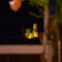 Rooftop 85qm - Burgblick - nahe Heidelberg - Loggia - Büro - Klima, מלון בשריסהיים