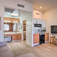 Green Valley Studio in 55+ Community!, ξενοδοχείο σε Green Valley