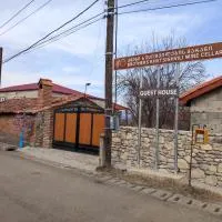 Brothers khutsishvili wine cellar – hotel w mieście Kisiskhevi