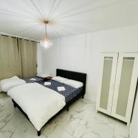 Queen Apartments