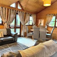 Goldcrest 1-Hot Tub-Woodland Lodges-Carmarthenshire-Tenby