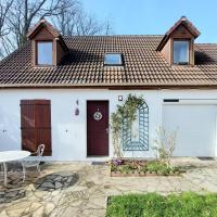 Nice home in Cesson with WiFi and 3 Bedrooms、Cessonのホテル
