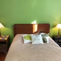 Le Logis du Gast chambre verte, hotel in Le Gast