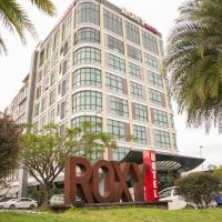 Roxy Hotel & Apartments, hotel in Kuching