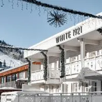 White 1921 Courchevel, Hotel in Courchevel