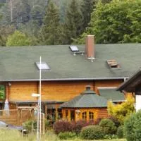 Adelmannsfelden에 위치한 호텔 Ferienhaus-Hotel "Zur Grünen Oase"