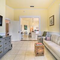 Cozy Thomasville Cottage - Walk to Downtown!, hotel in Thomasville