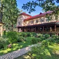 Dibrova Club, hotel di Fastov