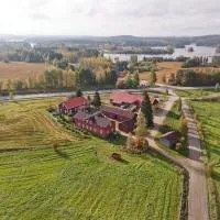 Lemettilä Countryside Accommodation، فندق في Petäjävesi