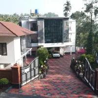 SILVERY MOON Resort, hotel di Tariyod