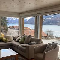 Ultra Luxurious House Lake view