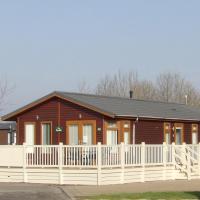 Ryedale Lodge with Hot Tub