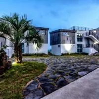 Sea and Wave: Seogwipo şehrinde bir otel