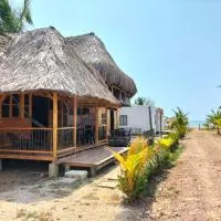 Bungalow Palmar del Viento by AMAUNA, מלון בMoñitos