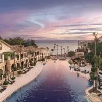 Columbia Beach Resort, hotel v mestu Pissouri
