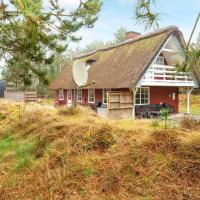 Modern Holiday Home in Rømø with Sauna, hotel in Toftum