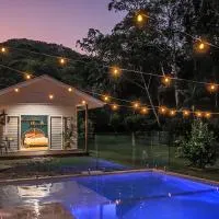 The Poolhaus Retreat - Peaceful Private Studio, hotel di Valdora