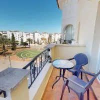 Penthouse TownCentre-Murcia Holiday Rentals, hotel v destinaci Roldán