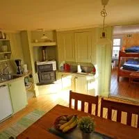 Mallboden Café & Vandrarhem, hotel em Motala