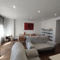 APARTAMENTO ANCHA CENTRO、Huétor-Tájarのホテル