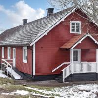 Stunning Home In Orrefors With Jacuzzi, Wifi And 10 Bedrooms