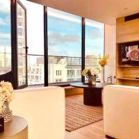 Large 3 Bed 3 Bathrooms Penthouse with terrace and City views in London