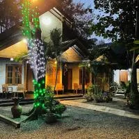 New Roy Guest House: Kalkudah şehrinde bir otel