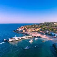 NAFI'0, hotel di Goree