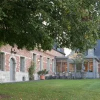 Eyckenmolen B&B, хотел в Lierde