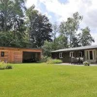Bungalow aan de Visbeekvallei, מלון בVlimmeren
