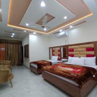Hotel new royal palace، فندق في Johar Town، لاهور