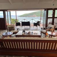 Crown Point House Bequia, hotel in Bequia