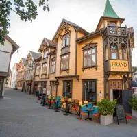 Grand Hotel Egersund, hotell sihtkohas Egersund