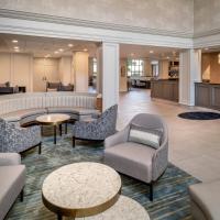 Delta Hotels Huntington Downtown، فندق بالقرب من Lawrence County Airpark - HTW، هنتنجتون