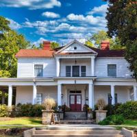 Veranda Historic Inn