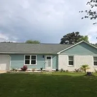 Cozy Home in Central Morehead 5min from the Beach, hotell sihtkohas Morehead City