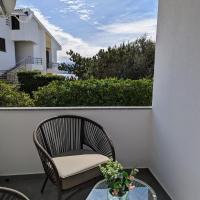 Kricin Sea Apartment, kh&aacute;ch sạn ở Ba&scaron;ka