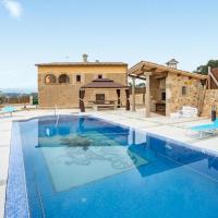 Nice Home In Vilademuls With Wifi, Swimming Pool And 5 Bedrooms