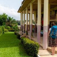 Sign of Silence Hostel, hotel in Kumasi