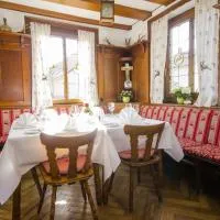 Badischer Landgasthof Hirsch, hotel u gradu 'Hügelsheim'
