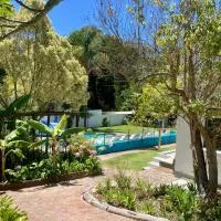 Tonquani - Knysna - Private Forest Retreat and Cottages, hotel u gradu Knisna