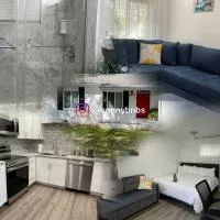 Four Bedroom Home Near Hartsfield Jackson Airport, hotelli kohteessa Riverdale