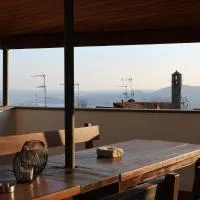 Casa Lia, hotel v Lese