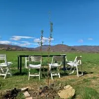 Gîte les Granges dans ferme provençale. 14 pers، فندق في Ongles