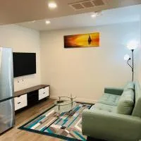 Brand new 1 Bedroom Basement Suite. Wi-Fi,Netflix, Hotel in Edmonton