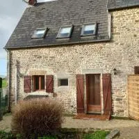 Gîte la Mer, à la campagne en Normandie, proche du Mont St Michel, hotel en Lolif