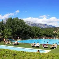 Bungalows Peña Montañesa: Aínsa'da bir otel