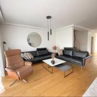 Viesnīca Nice House, 5 rooms, garden, free parking, SmartTV rajonā Stöcken, Hannoverē